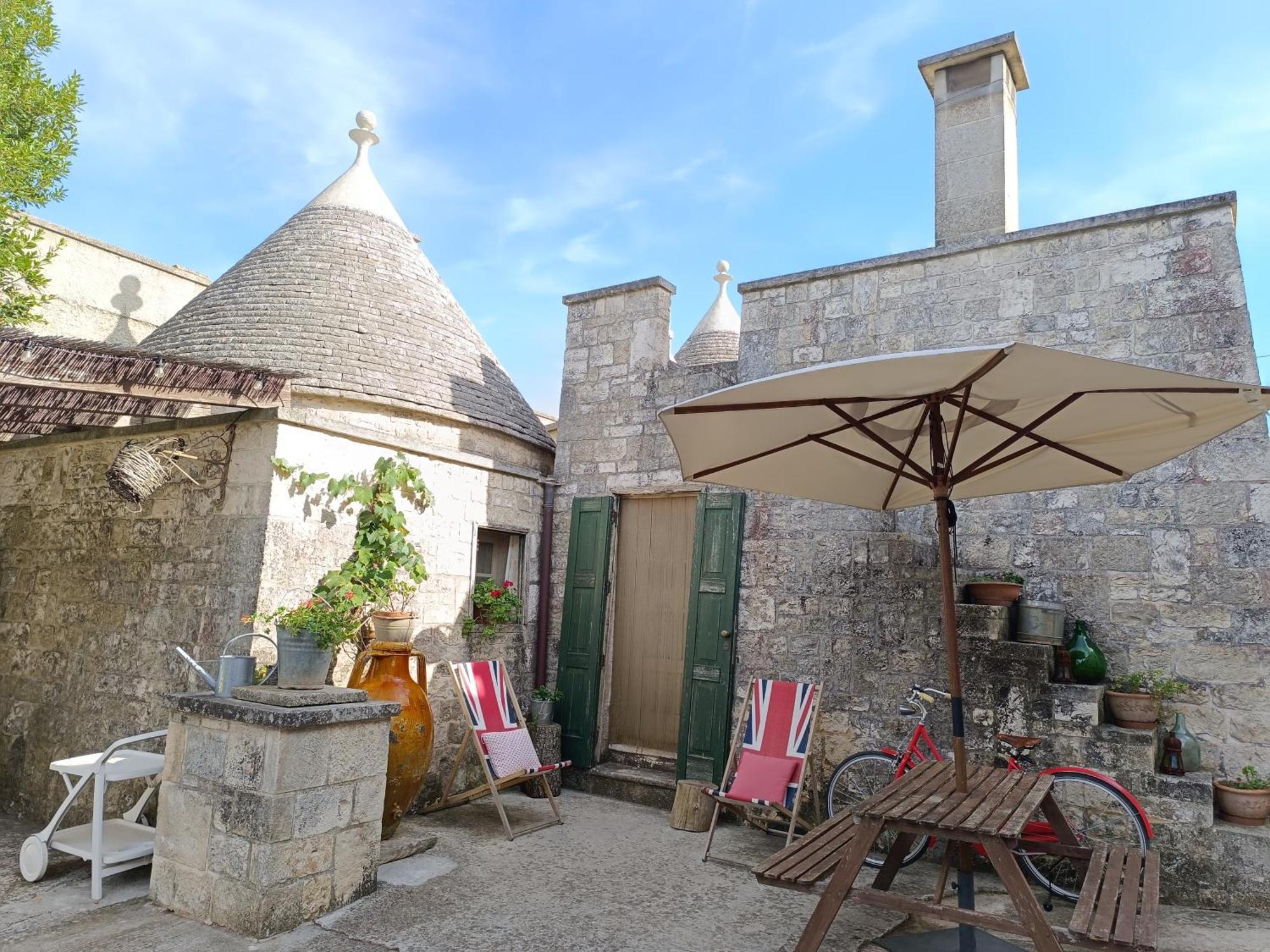 Вілла Trullo Galeotto Мартіна-Франка Екстер'єр фото